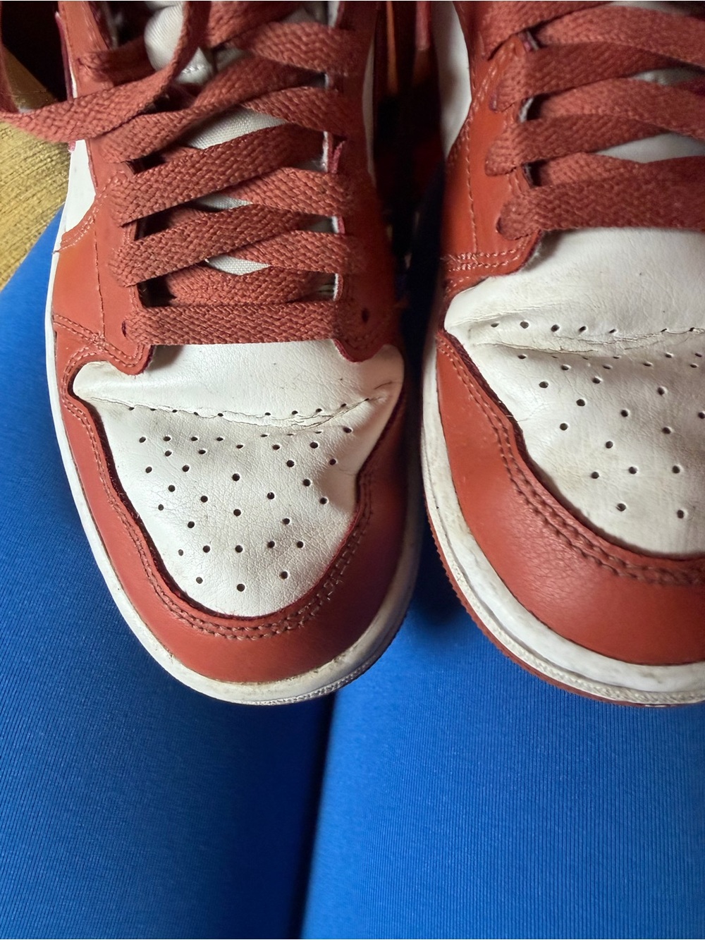 Jordan 1 Mid Dusty Peach Night Maroon - Picture 4 of 6
